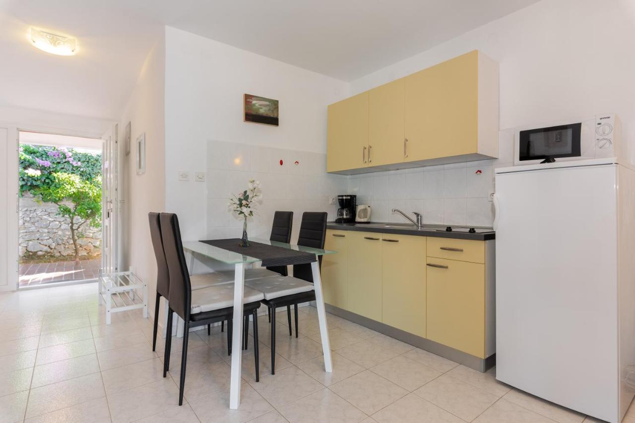 Apartments Kos Rabac Luaran gambar