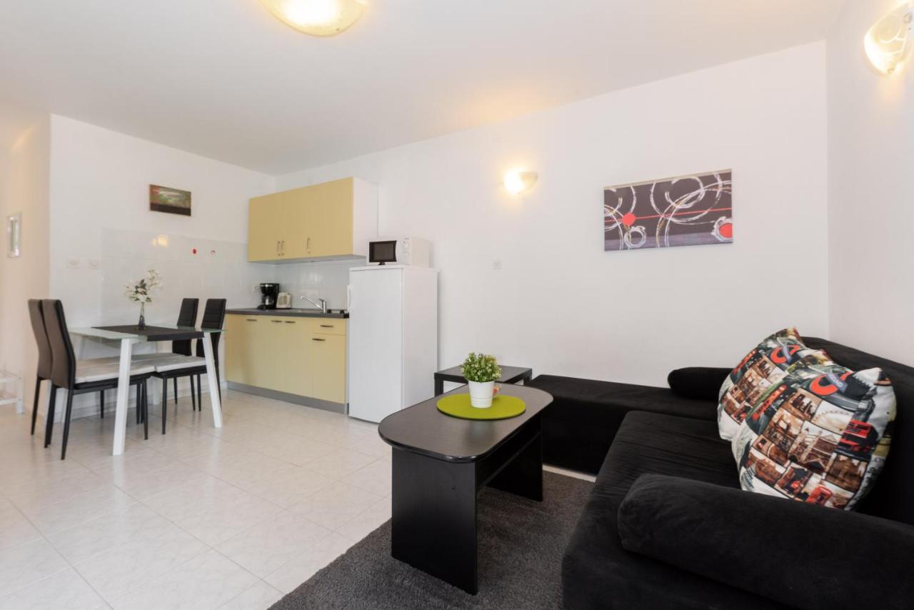 Apartments Kos Rabac Luaran gambar