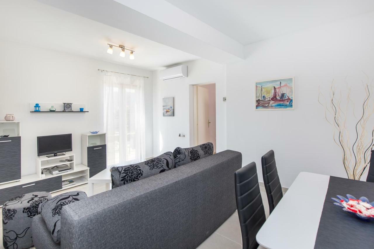 Apartments Kos Rabac Luaran gambar
